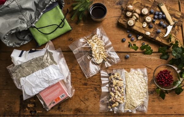 OBH Nordica 7955 - Påssats - till förslutare av dammsugarpåse (paket om 8) - för OBH Nordica 7950 Fresh'n'Tasty, 7951 Prestige