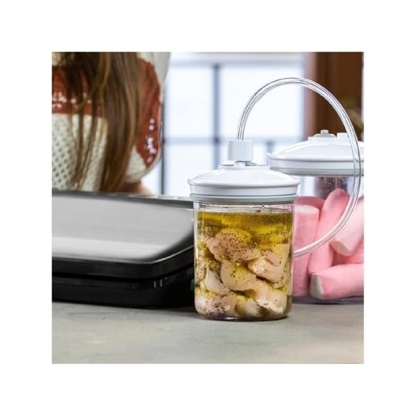 Cecotec Compact food vacuum sealer, over 0.9-bar pressure, 4 operating modes and compatible with universal bags.