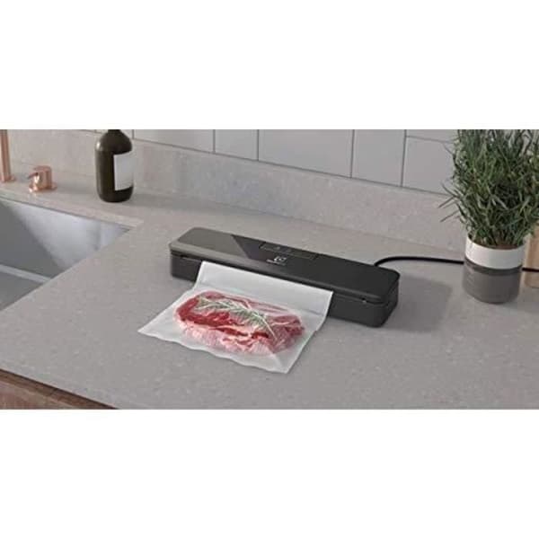 Sous vide-maskin - Electrolux - E4VS1-4AG - Svart - 110 Watt - Marinaderingsfunktion