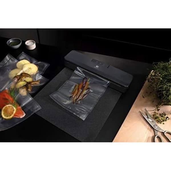 Sous vide-maskin - Electrolux - E4VS1-4AG - Svart - 110 Watt - Marinaderingsfunktion