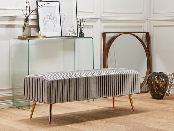 Soveværelsebænk Grå Velour Polstret Guld Metalben 118 cm Glamourøs Stil Stue Soveværelse eller Entre