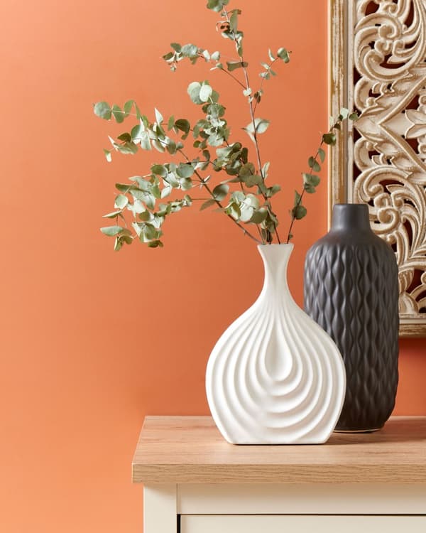 Blomvas Vit Stengods 25 cm Dekorativ Snidad yta Oregelbunden form
