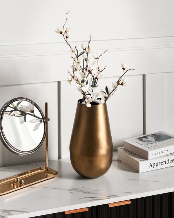 Blomvas aluminium 27 cm guld KATCHAL