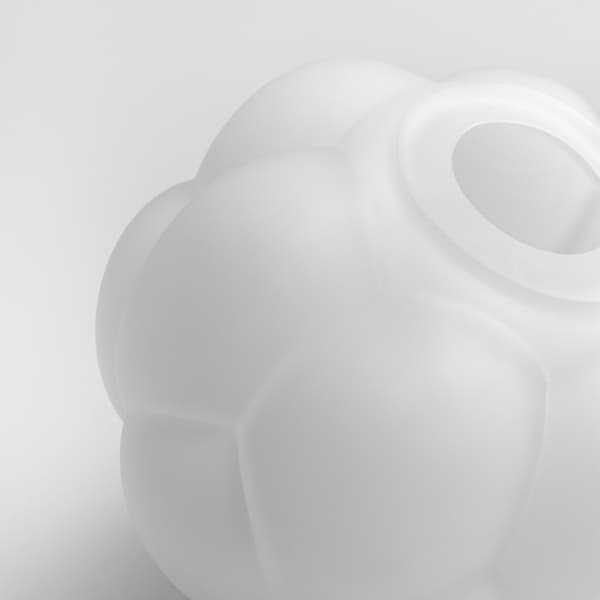 Berry Tales White Frosted H 16cm - Kosta Boda