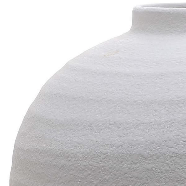 Hill Interiors Tiber Matte Vase
