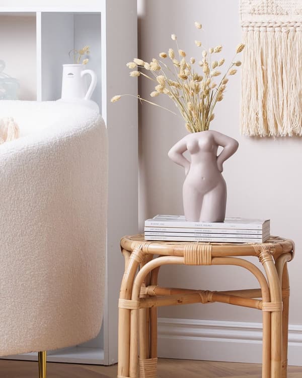 Vase Beige Porselen H24 cm Formet som en kvinne Abstrakt design Dekorasjon Tilbehør Moderne Vanntett