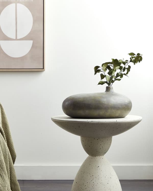 Dekorativ vase grå guld 15 cm terrakotta håndlavet skulptur slidt finish rustik