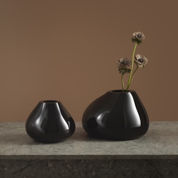 Ebon Vase Black, 24cm - Orrefors