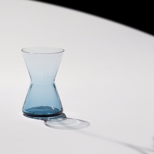 Midsummer Peach-Leaved Bellflower Mini Vase, 86mm - Orrefors