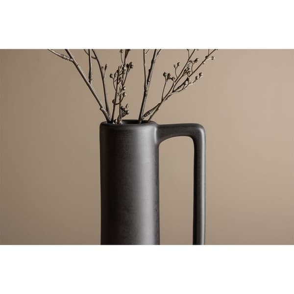 Allis vase svart.