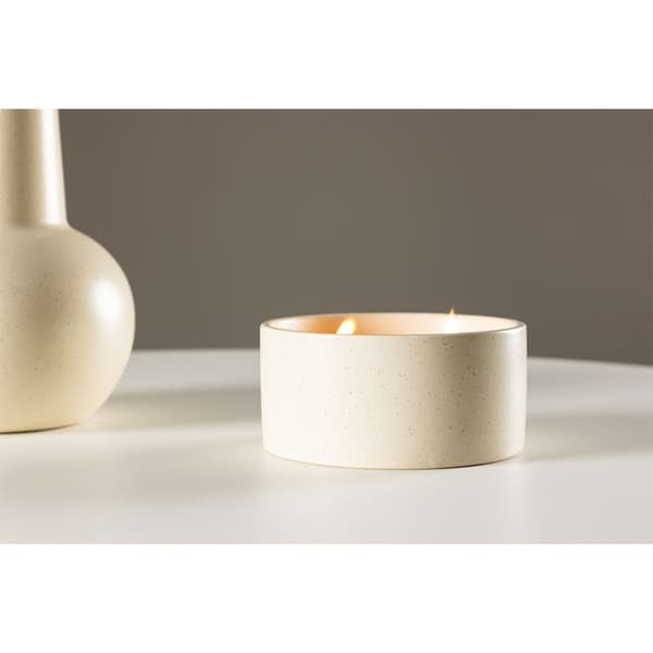 Douglas telysholder med duftlys beige.