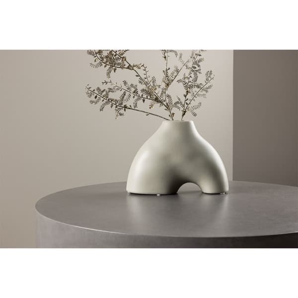 Kento vase lysegrå.
