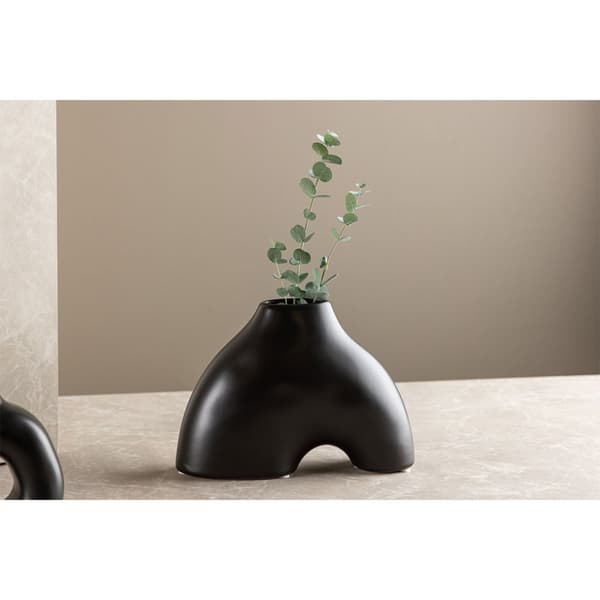 Kento vase svart.