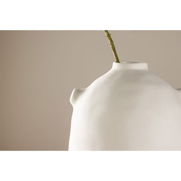 Madi vase offwhite.