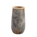 Miniatyrbillede 1 af 8: Rootz Sneaky Vase - Antik Grå Vase - Slank Terracotta Vase - Ideel til tørrede blomster - 14 cm x 14 cm x 26 cm