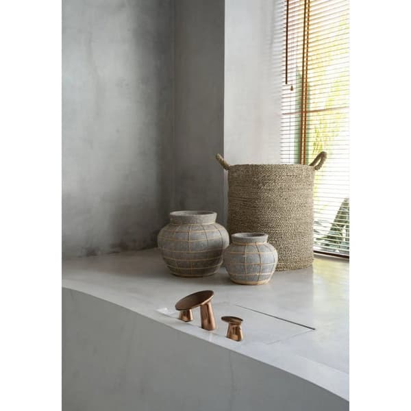 Rootz Belly Vase - Concrete Natural - Terracotta Vase - Forience Display - Coastal Vibes - 33 cm x 33 cm x 27cm