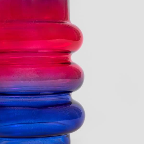 CIRCLE vase glas rød-blå ombre 11x26cm