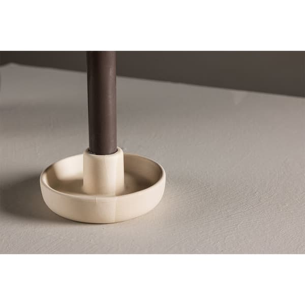 Otis lysestage beige.