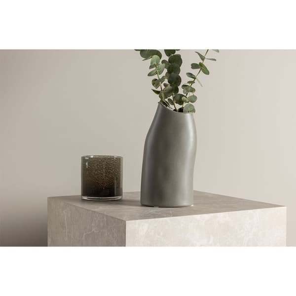 Ernst vase mørkegrå.