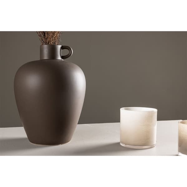 Cent vase brun.