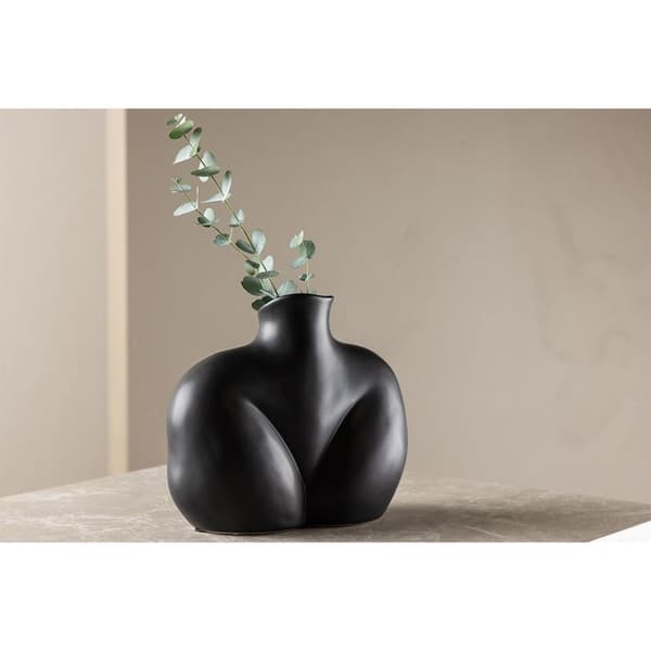 Harvey vase sort.