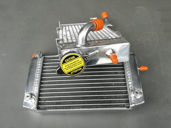 Aluminiumlegering Radiator, Forbedret Kølekapacitet, Kraftig Konstruktion, TIG Svejset Design