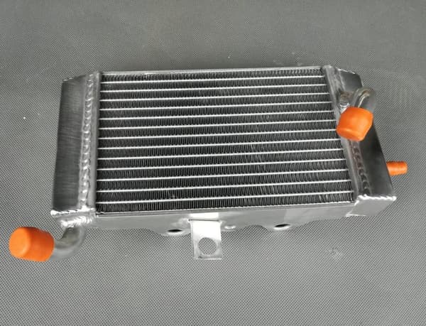 Aluminiumlegering Radiator, Forbedret Kølekapacitet, Kraftig Konstruktion, TIG Svejset Design