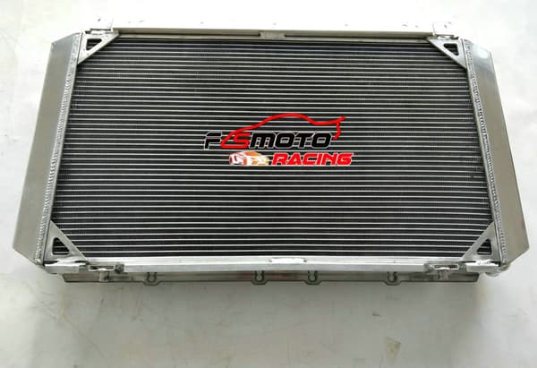 Aluminiumradiator, kerne størrelse 448mm x 739mm, holdbar konstruktion, indgang/udgang 40mm