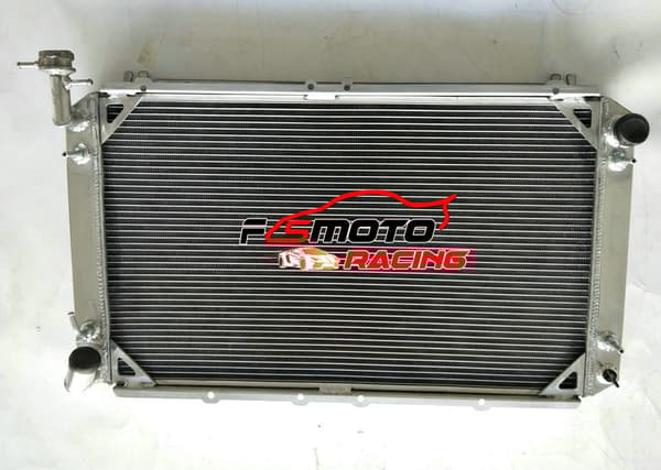 Aluminiumradiator, kerne størrelse 448mm x 739mm, holdbar konstruktion, indgang/udgang 40mm
