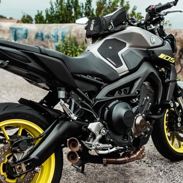 Tankdyna lock för sidan av tanken YAMAHA ONEDESIGN HDR231 svart