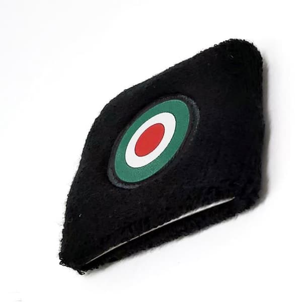 Svampkrage - MC - Italiensk Flagga - Svart - 70 x 85 mm - Absorberar olja vid läckage