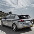Miniatyrbild 4 av 4: Bakre självhäftande profil för Peugeot 308 bil, röd