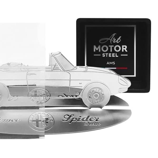 Dekorationsobjekt - Alfa Romeo - Spider Duetto - Graverad silhuett - Rostfritt stål - Transparent vitrinskydd