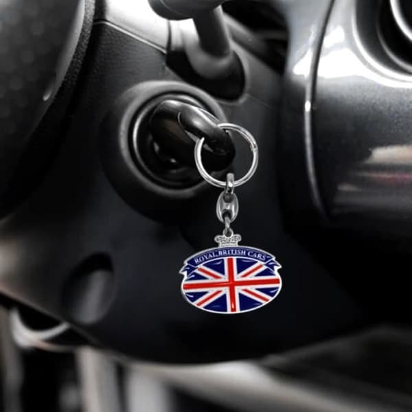 Nyckelring - Royal British - Metall - 45 mm - Svart - Bil