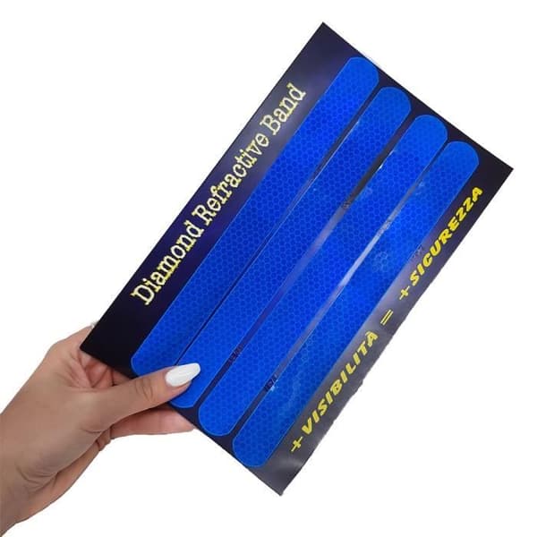 Reflekterande självklistrande tejp - Ej angiven - 20 x 240 mm - Förpackning med 4 - Blå färg - Fleranvändning
