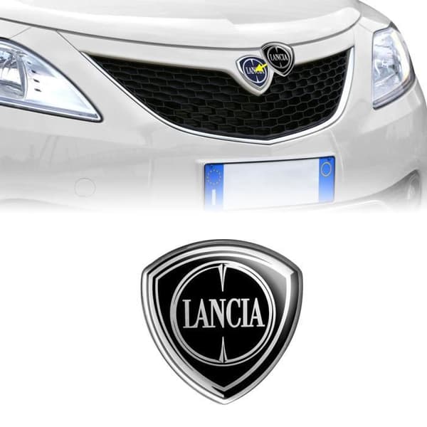 3D-klistermärke - Lancia - Ypsilon - Svart - 58 x 60 mm - Officiellt tillverkad i Italien