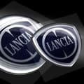 Miniatyrbild 2 av 3: 3D-dekal Lancias officiella logotyp, sköld 48 x 47 mm
