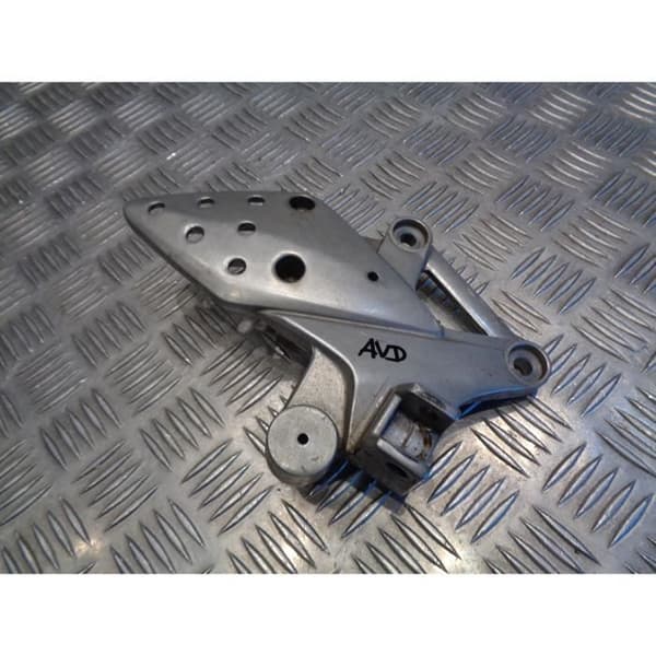 tallriksstöd höger fram fotblock motorcykel honda 125 cbr jc34a mlhjc34a- USED