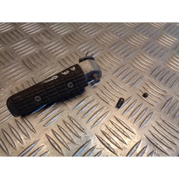 vänster bak fotstöd wedge motorcykel yamaha 850 tdm 3vd- USED