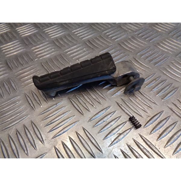 spacer höger bak motorcykel yamaha 850 tdm 3vd- USED