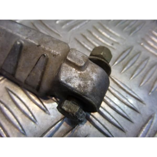 höger bak fot chock rest scooter peugeot 50 ludix one- USED