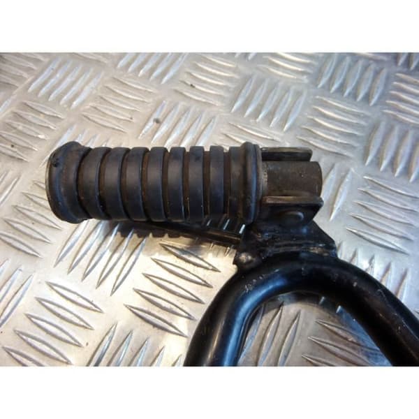 plåtstöd höger bak fotblock motorcykel yamaha 80 dtlc 53w- USED