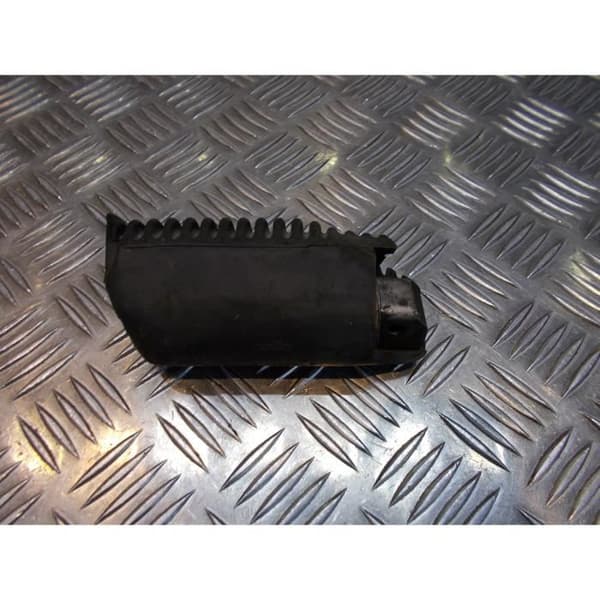 vänster fotstöd kil skoter aprilia 125 scarabeo zd4pca- USED