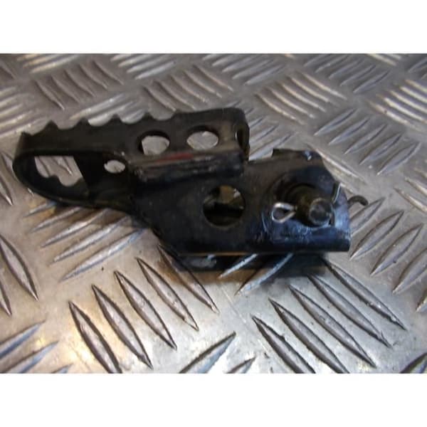 vänster fram fotstöd wedge motorcykel yamaha 125 dtr 4bl- USED