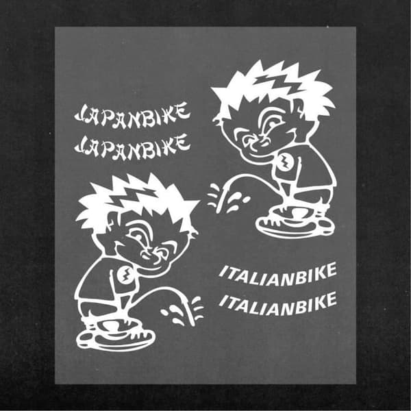 Klistermärke Förskuret - Italiensk Cykel - Vit - 13.5 x 16 cm - Värmebeständig - Fina detaljer