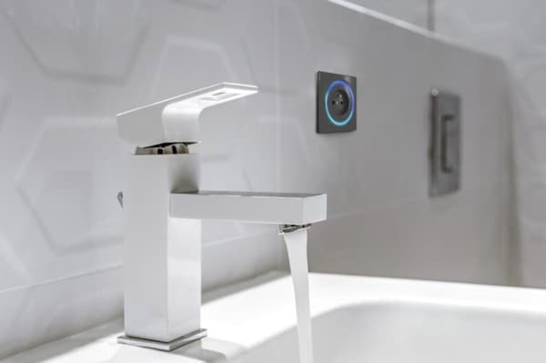 Fibaro FGWCEU-201-1-8 smart home lyscontroller Trådløs Sort