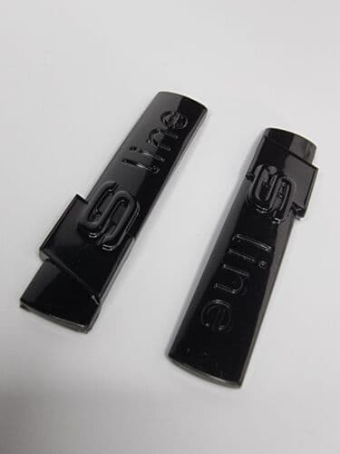 2 x Audi black S-line wing badges, A2 A3 A4 A5 TT