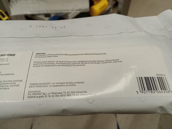 Mat plastikklude til instrumentbrættet i bilen