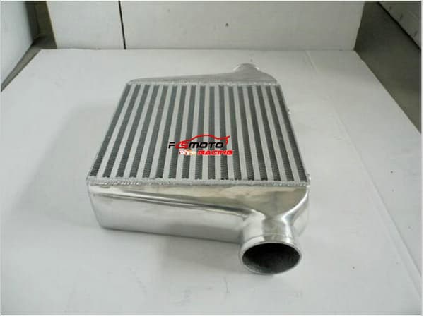 Frammonterad aluminiumintercooler, 280 x 300 x 76 mm, 76 mm inlopp/utlopp, lättviktsdesign