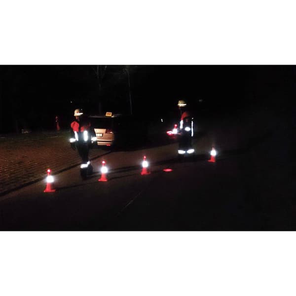 HP Autozubehör 10282 0113910 Trafikkon LED-nödljus röd (L x B x H) 245 x 245 x 460 mm 1 st